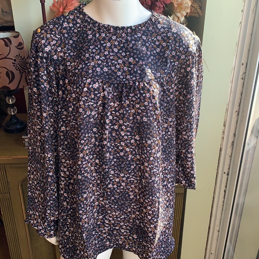 Loft Floral Ruffle Neck Rib Blouse - Picture 2 of 13
